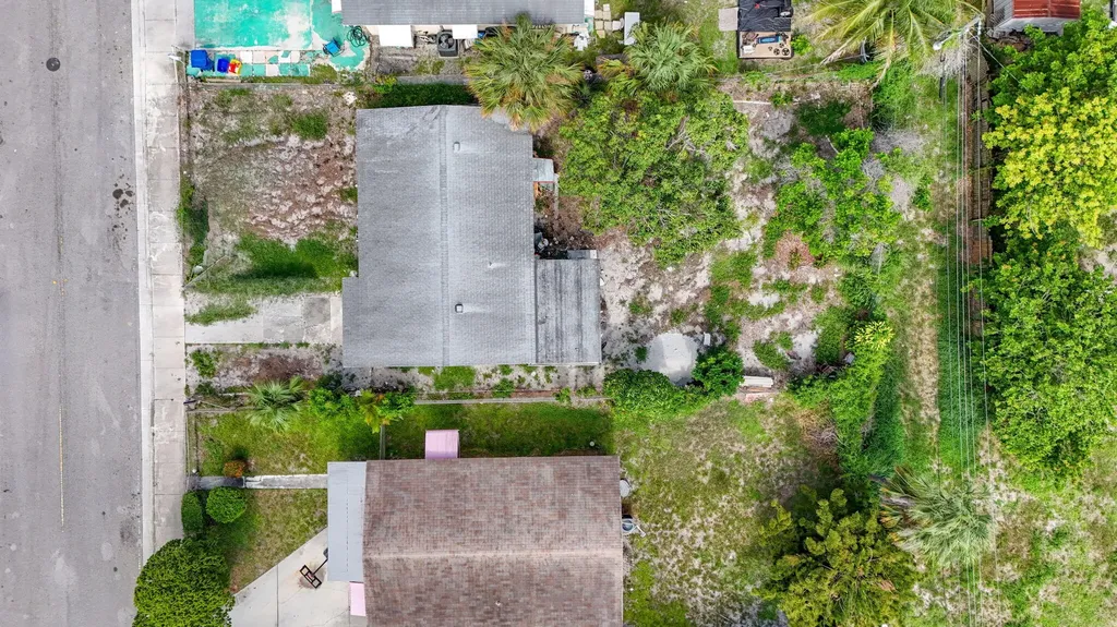 1511 W 32nd Street West Palm Beach FL 33404