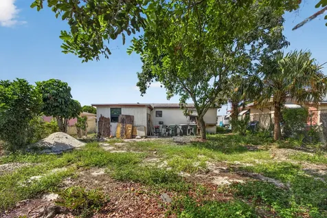 1511 W 32nd Street West Palm Beach FL 33404