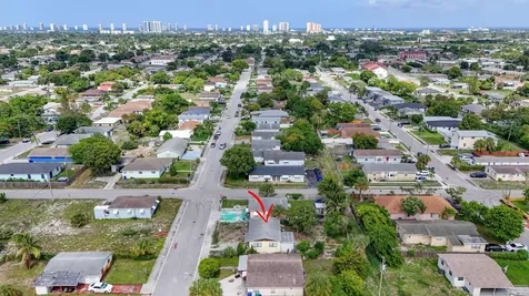 1511 W 32nd Street West Palm Beach FL 33404