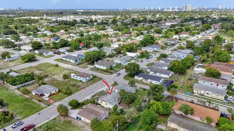 1511 W 32nd Street West Palm Beach FL 33404