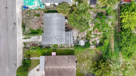 1511 W 32nd Street West Palm Beach FL 33404