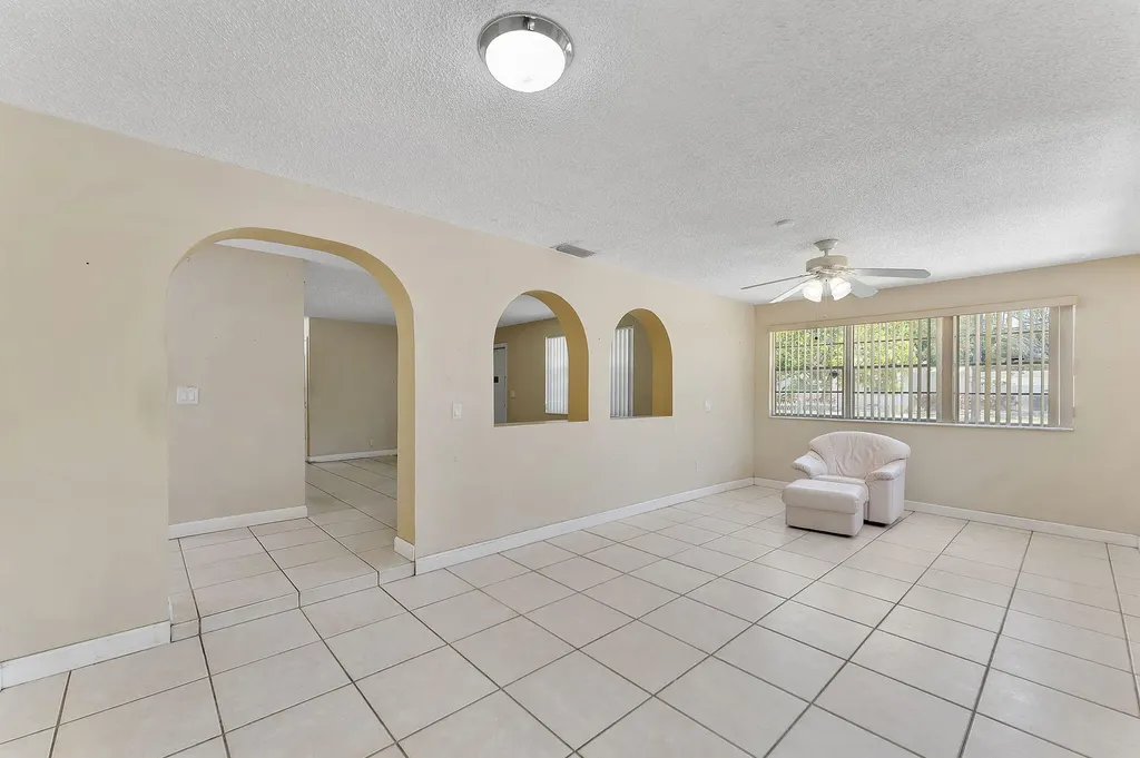 425 Churchill Road West Palm Beach FL 33405