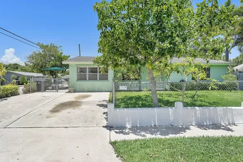 425 Churchill Road West Palm Beach FL 33405