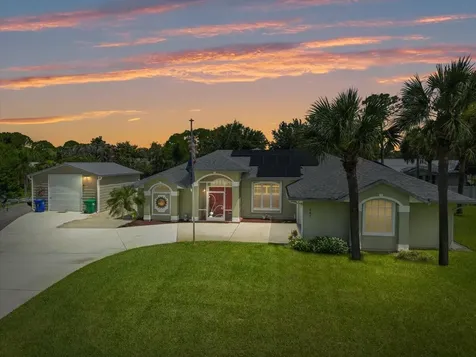 487 Bywood Avenue Sebastian FL 32958