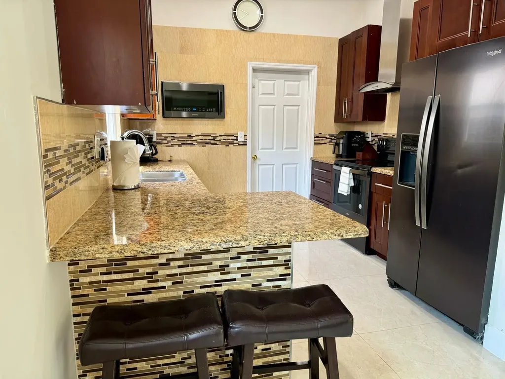 330 SW 35th Avenue Deerfield Beach FL 33442