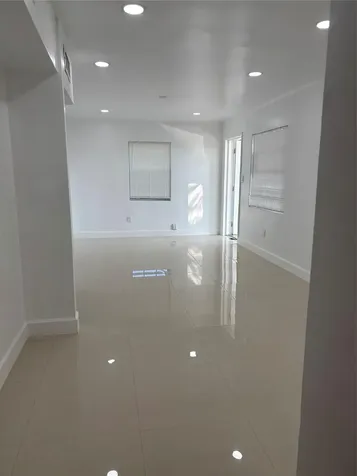 5635 Grant Street Hollywood FL 33021