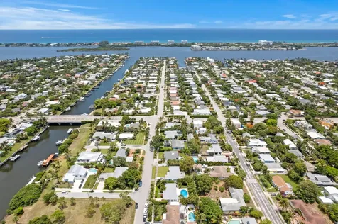 233 Maryland Drive Lake Worth Beach FL 33460