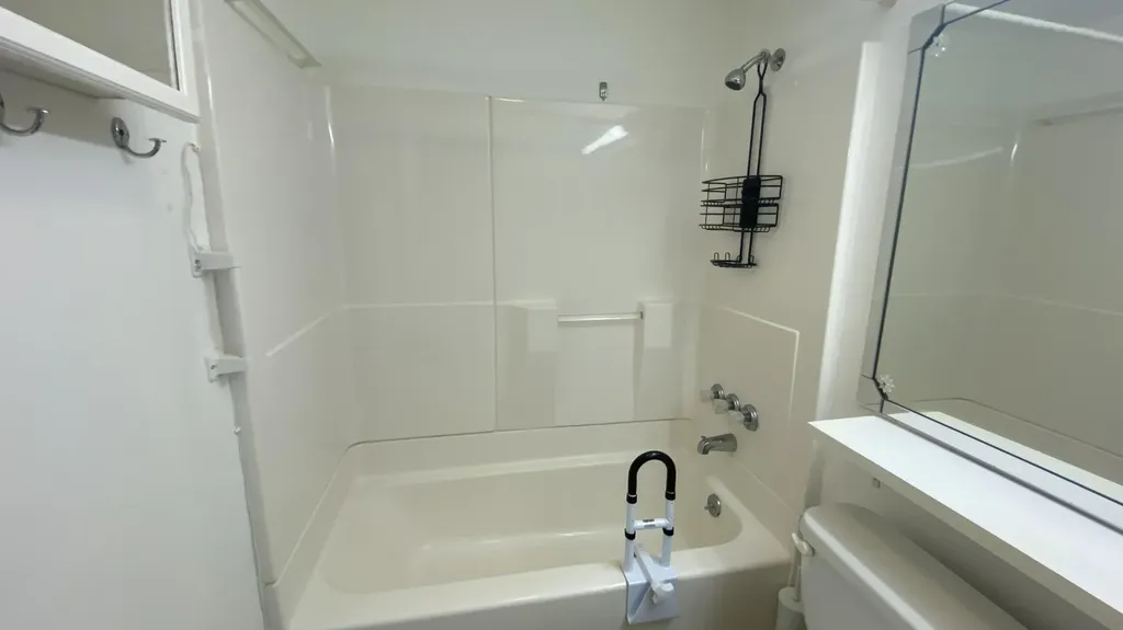 150 Easthampton G West Palm Beach FL 33417