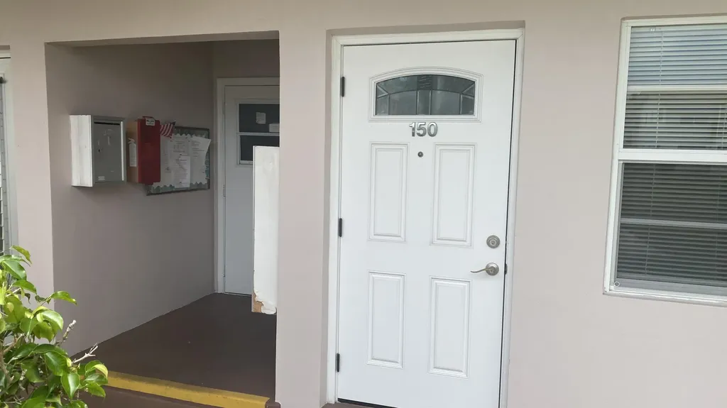 150 Easthampton G West Palm Beach FL 33417