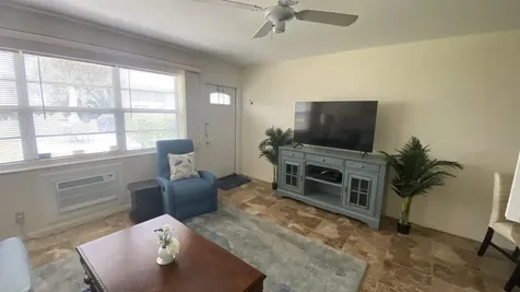 150 Easthampton G West Palm Beach FL 33417
