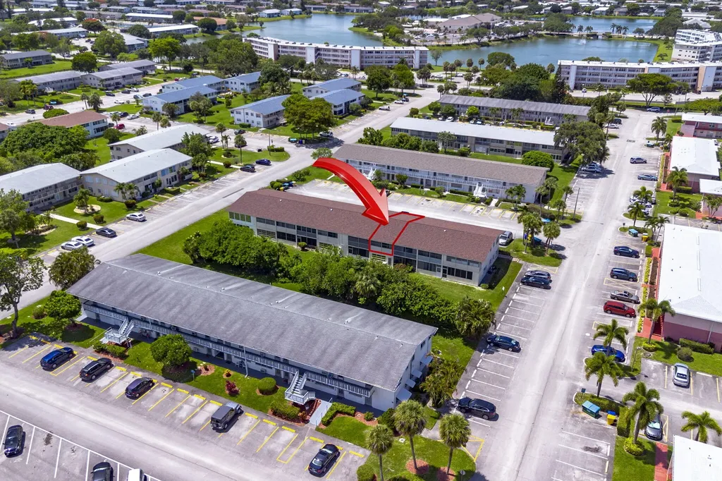 77 Kingswood West Palm Beach FL 33417