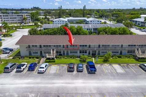 77 Kingswood West Palm Beach FL 33417