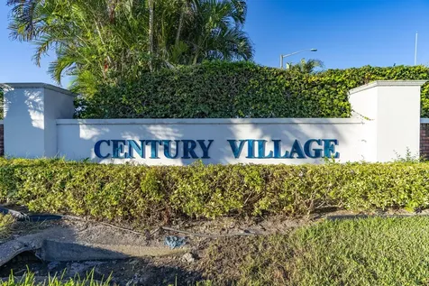 77 Kingswood West Palm Beach FL 33417