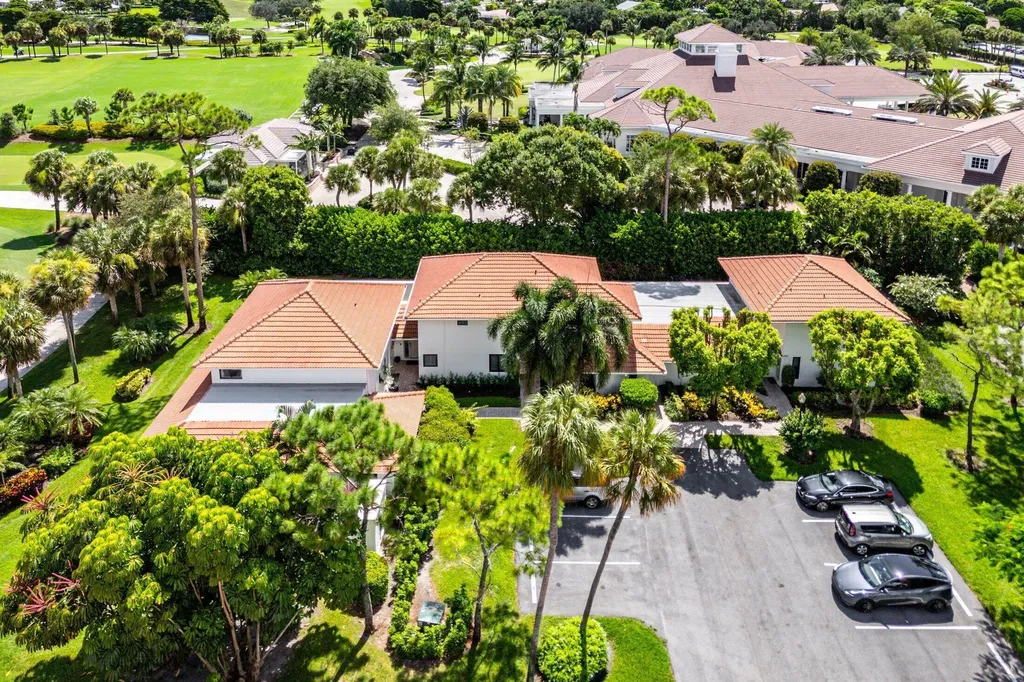 4085 Kittiwake Court Boynton Beach FL 33436