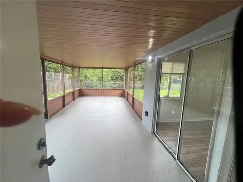 1240 SW 73rd Avenue North Lauderdale FL 33068