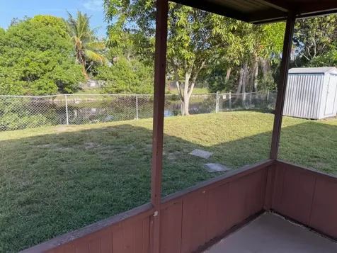 1240 SW 73rd Avenue North Lauderdale FL 33068
