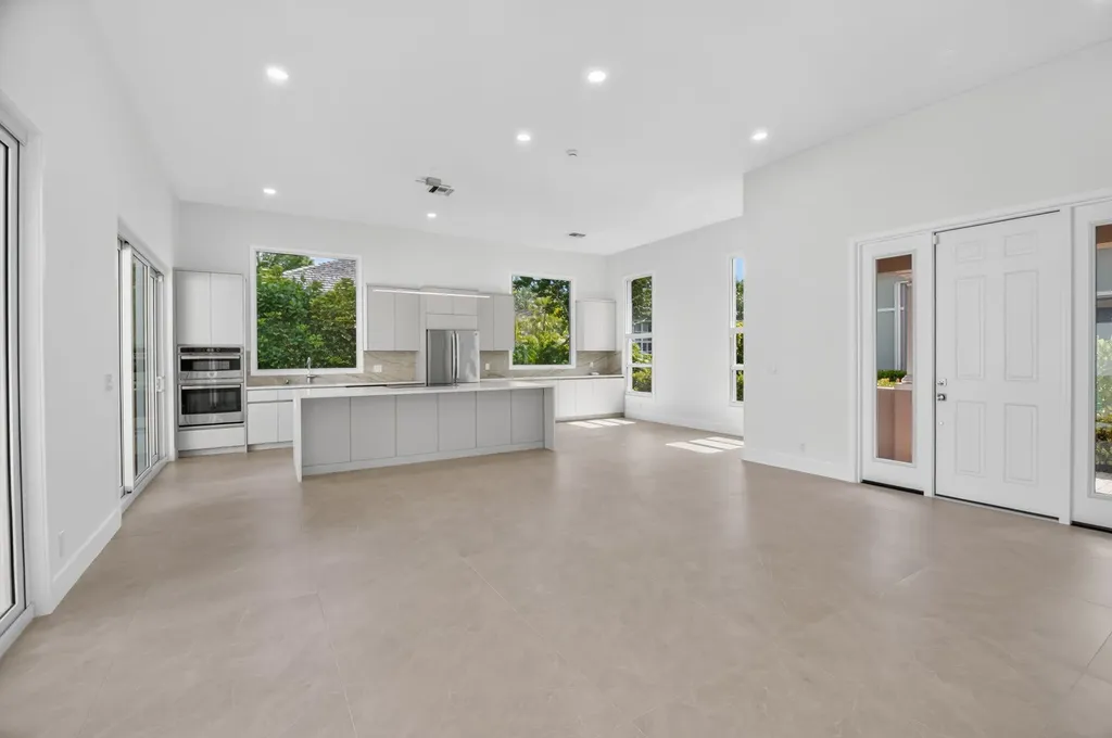 4007 NW 58th Place Boca Raton FL 33496