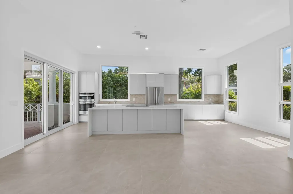4007 NW 58th Place Boca Raton FL 33496