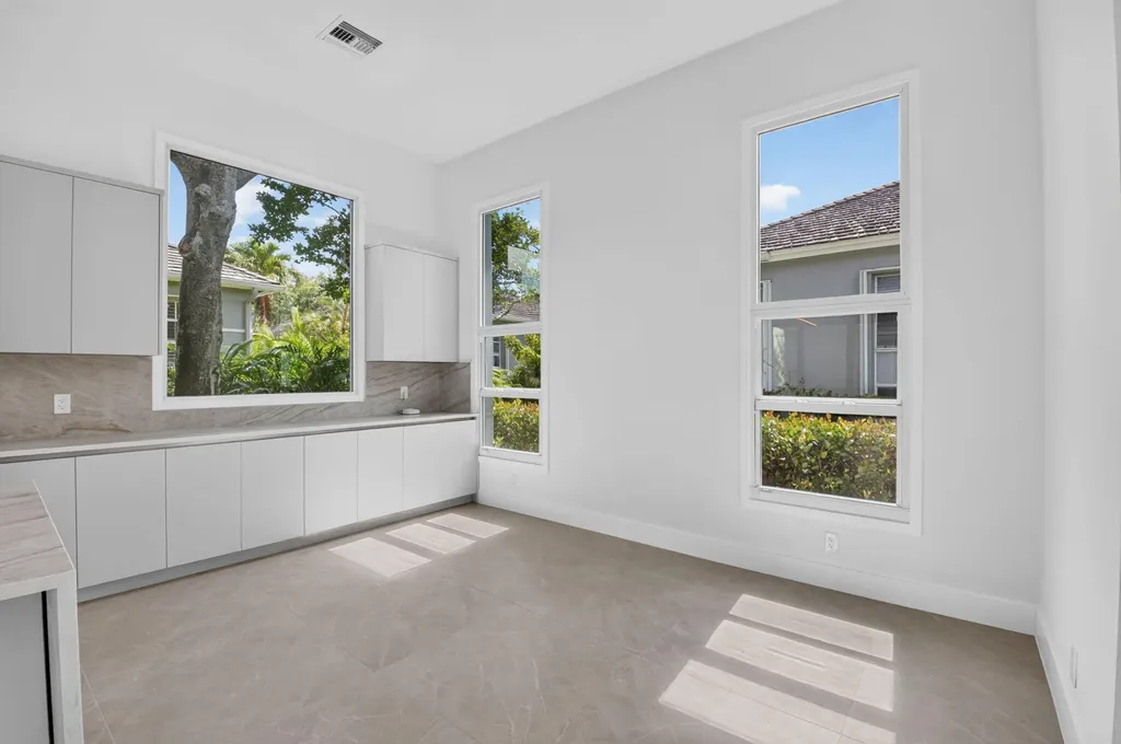 4007 NW 58th Place Boca Raton FL 33496