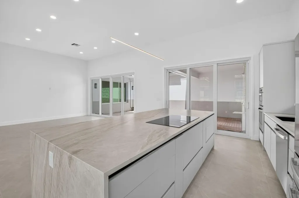4007 NW 58th Place Boca Raton FL 33496