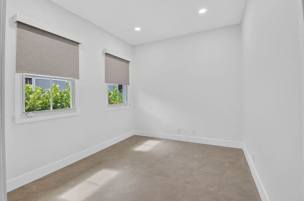 4007 NW 58th Place Boca Raton FL 33496