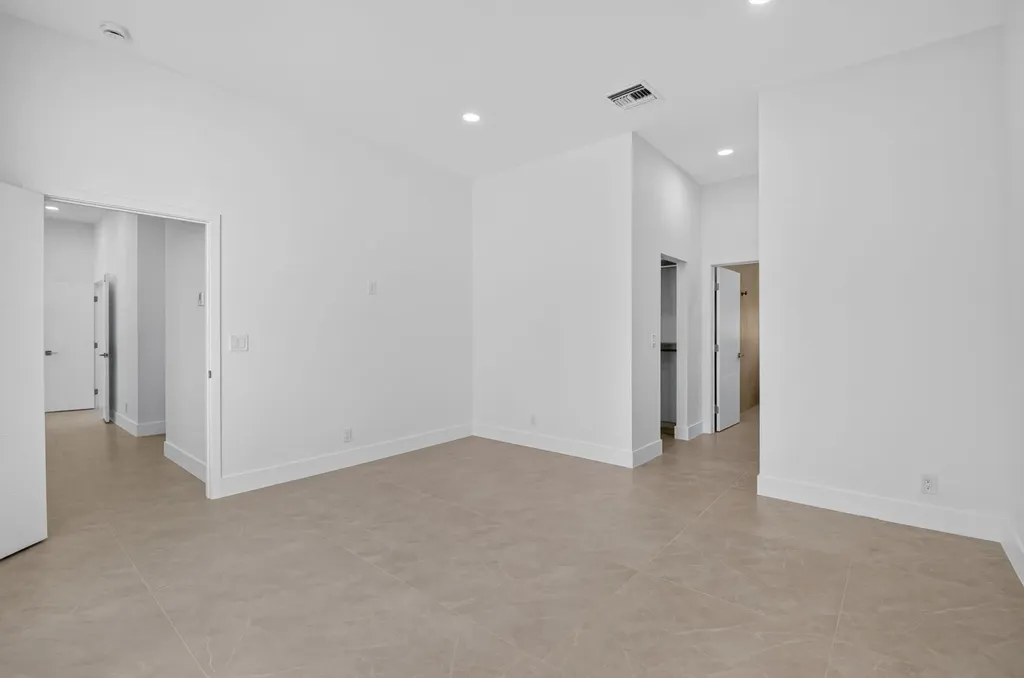 4007 NW 58th Place Boca Raton FL 33496