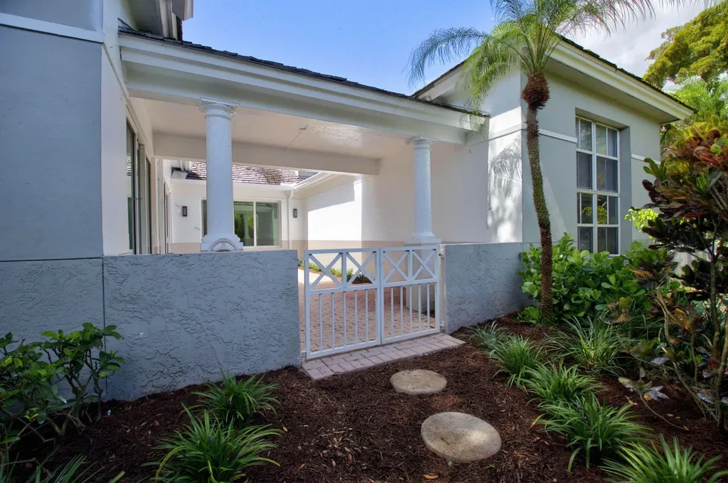4007 NW 58th Place Boca Raton FL 33496