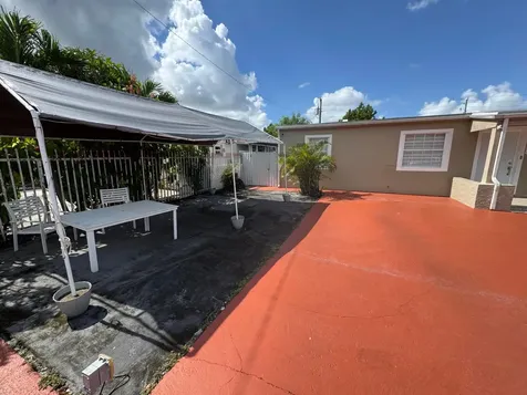 3540 NW 95th Terrace Miami FL 33147