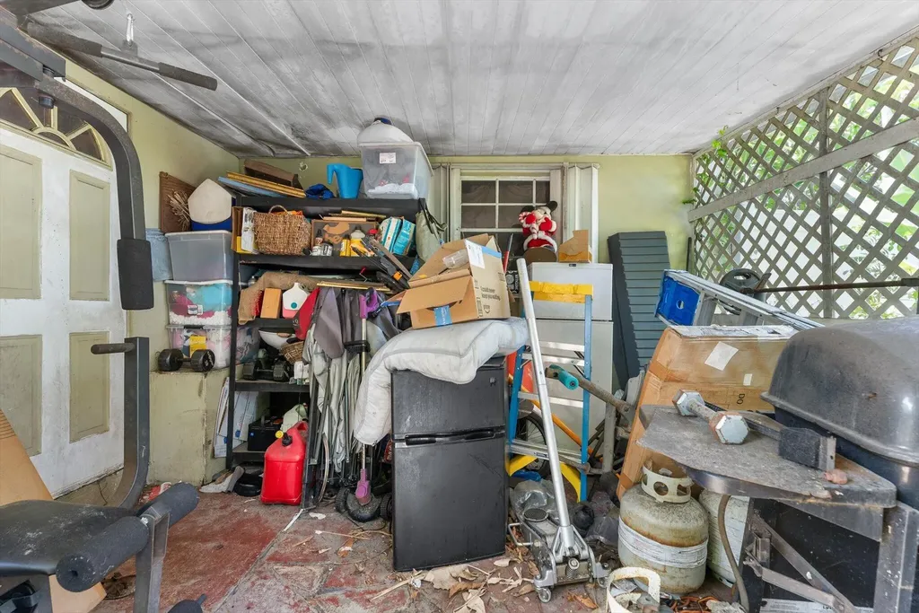 2106 Ware Drive West Palm Beach FL 33409