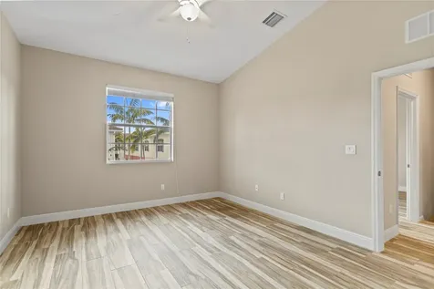 259 SW 7th Street Pompano Beach FL 33060