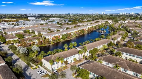 259 SW 7th Street Pompano Beach FL 33060