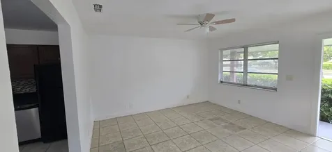 4011 Woodside Drive Coral Springs FL 33065