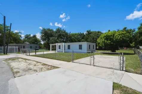 2405 NW 159th Road Miami Gardens FL 33054