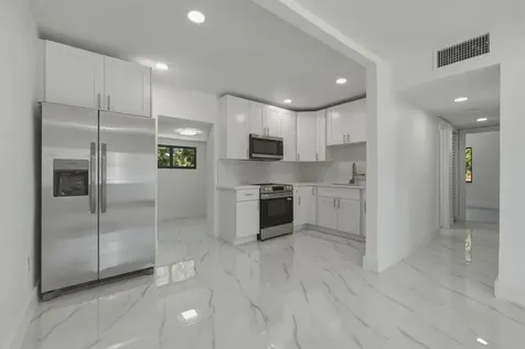 2405 NW 159th Road Miami Gardens FL 33054