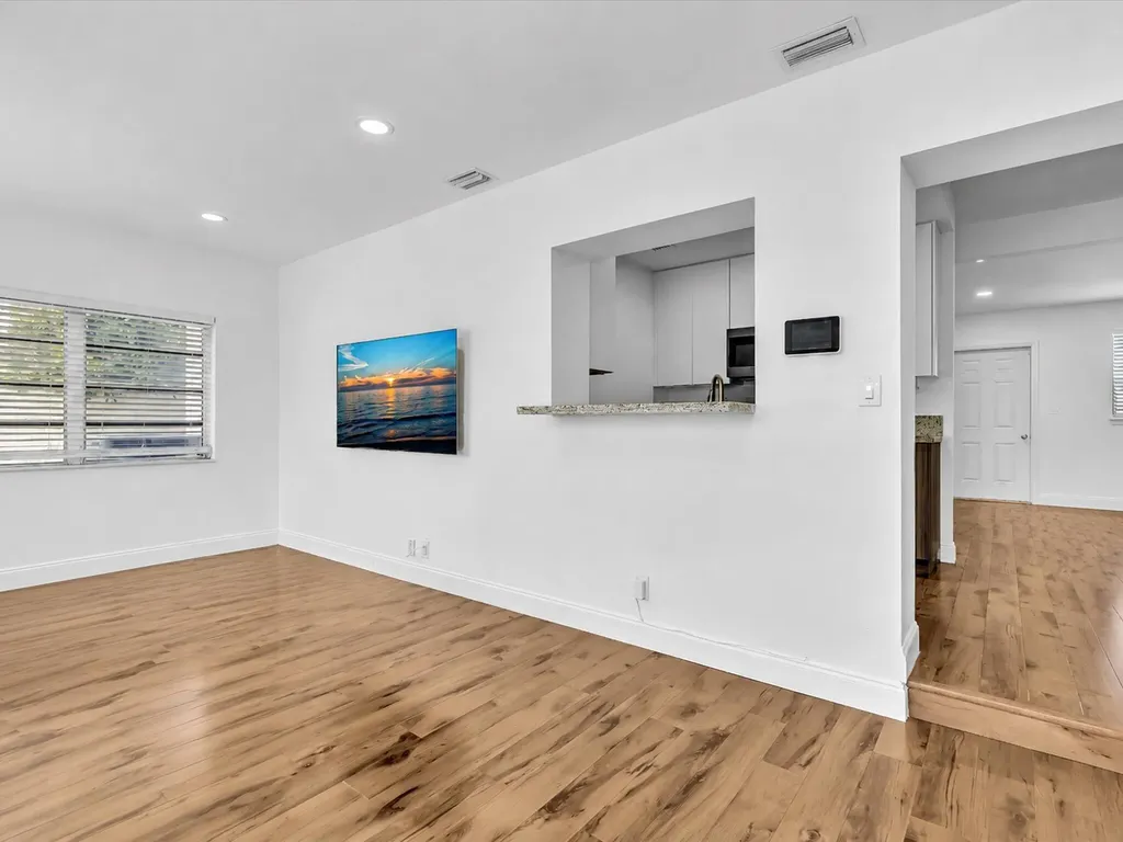 5232 NE 19th Avenue Pompano Beach FL 33064