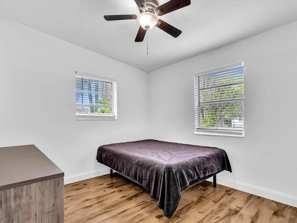 5232 NE 19th Avenue Pompano Beach FL 33064