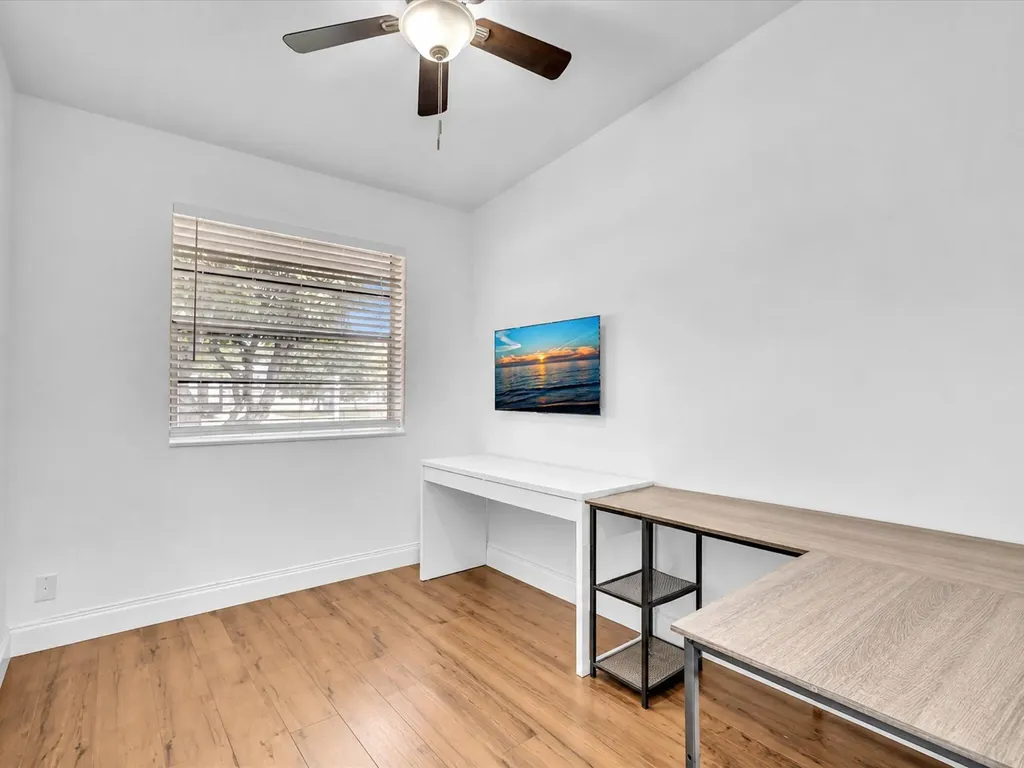 5232 NE 19th Avenue Pompano Beach FL 33064