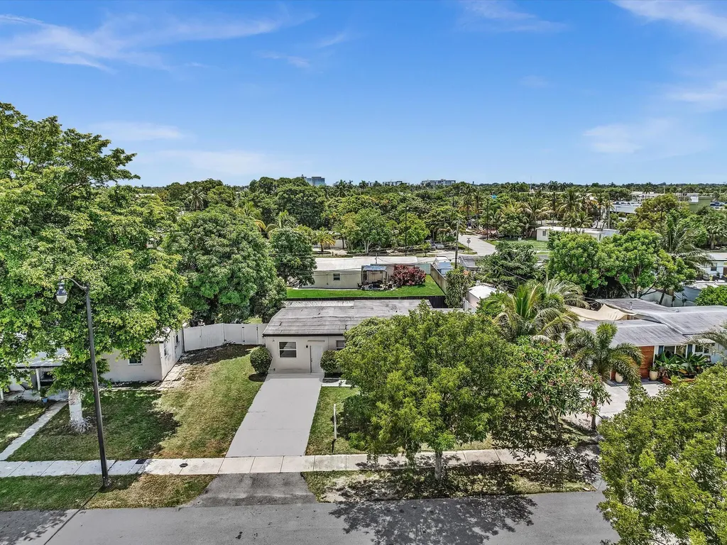 5232 NE 19th Avenue Pompano Beach FL 33064