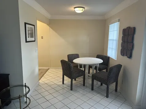 154 Windsor G West Palm Beach FL 33417