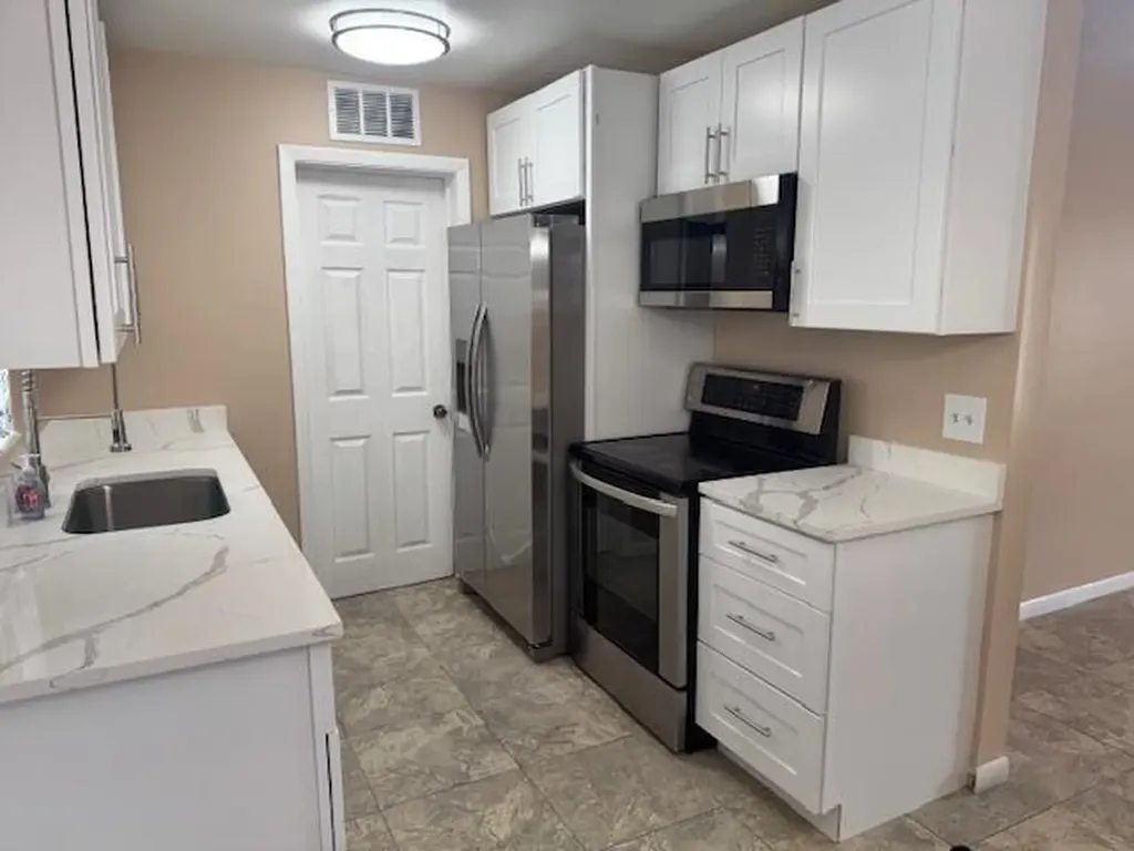 1423 7th Street West Palm Beach FL 33401