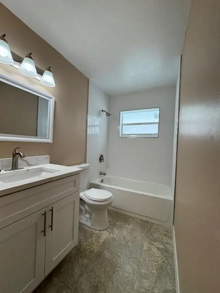 1423 7th Street West Palm Beach FL 33401
