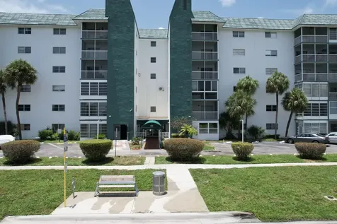 4751 NW 21st Street Lauderhill FL 33313
