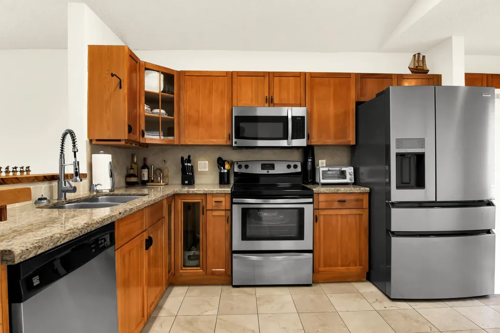 4692 Lakeside Circle West Palm Beach FL 33417