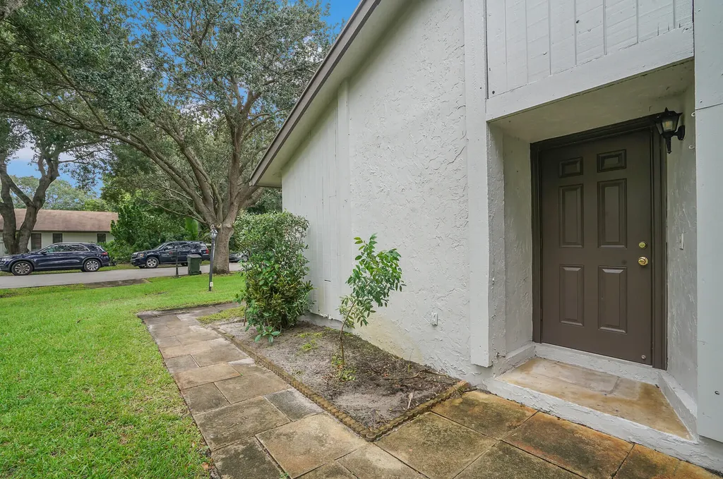 3680 Arelia Drive S Delray Beach FL 33445