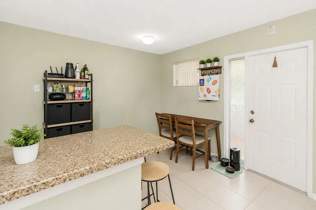 4263 NW 115th Avenue Coral Springs FL 33065