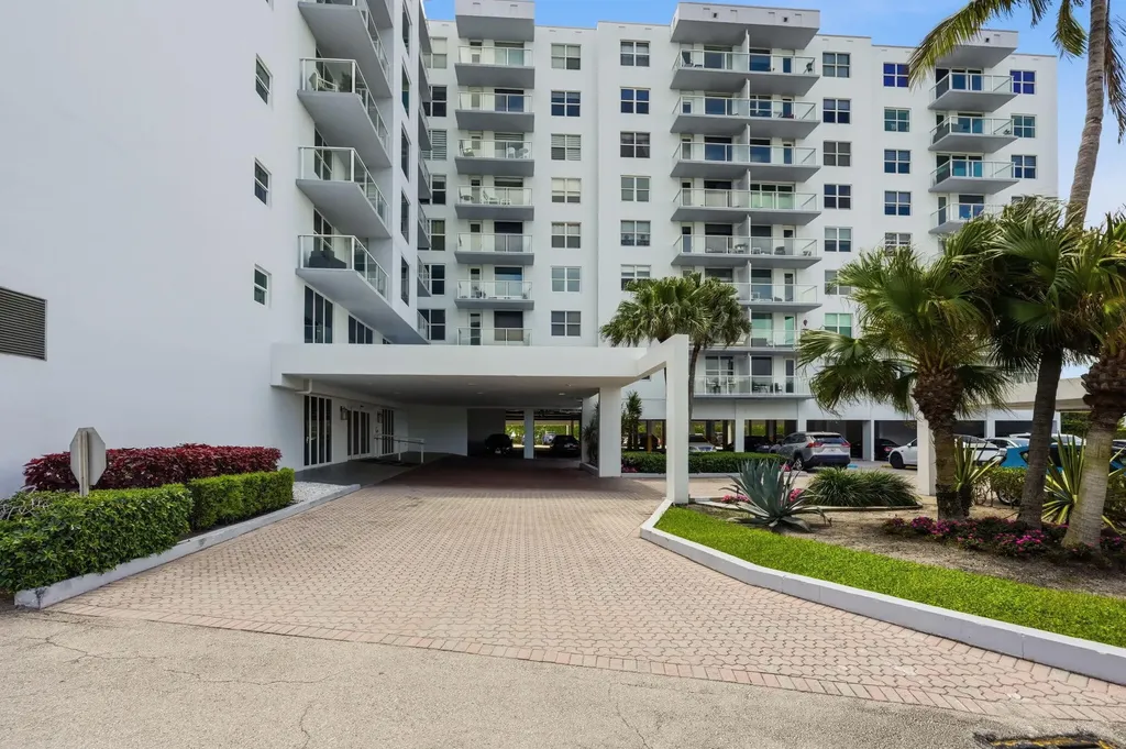 3450 S Ocean Boulevard Palm Beach FL 33480