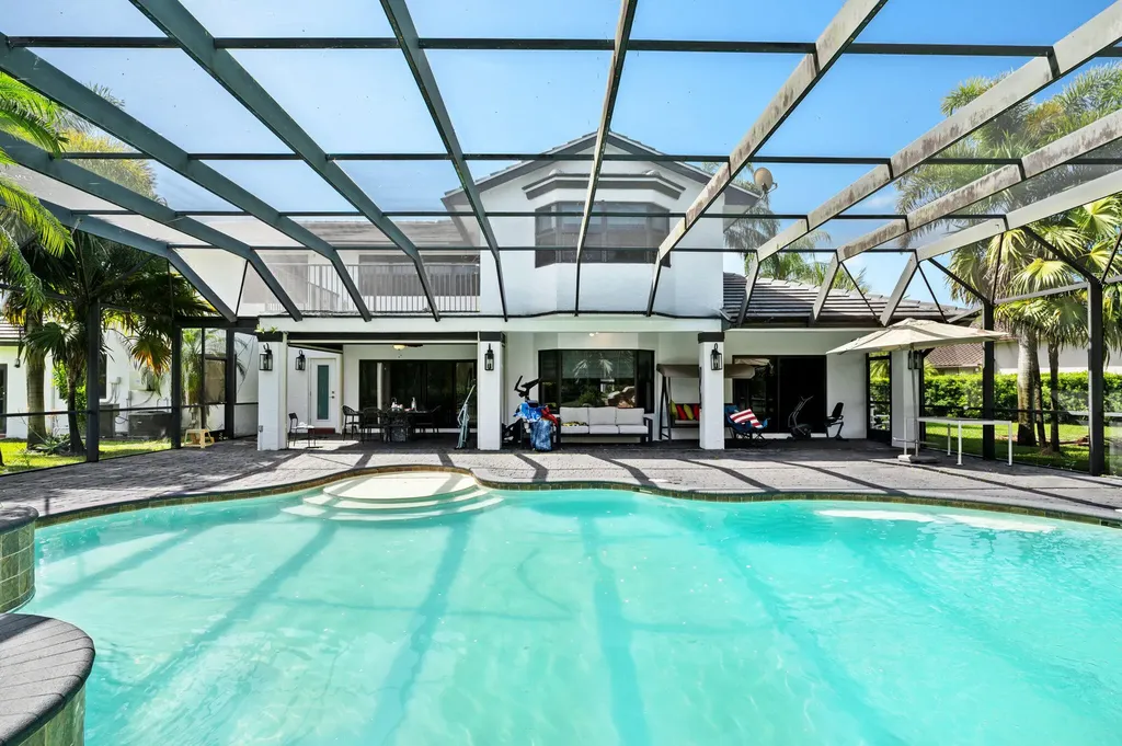 10641 SW 37th Place Davie FL 33328