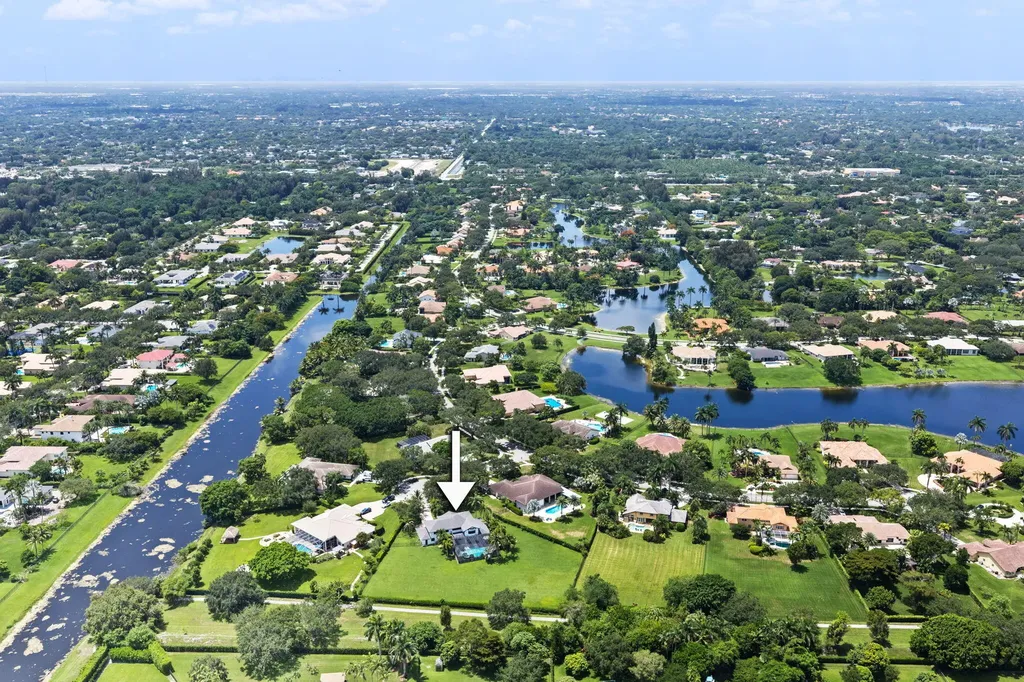10641 SW 37th Place Davie FL 33328
