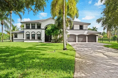 10641 SW 37th Place Davie FL 33328
