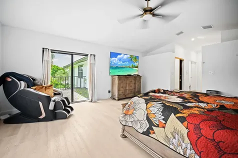 10641 SW 37th Place Davie FL 33328